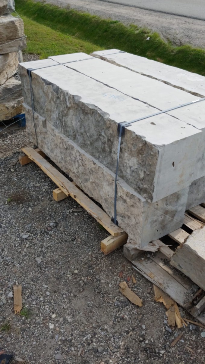 Large limestone blocks for sale in Barrie! Delivery for extra cost.