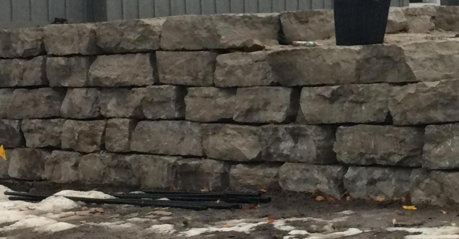 To Calculate Armour Stone Retaining Wall Cost Here For More Info - How Much Does Stone Wall Cost Per Square Foot